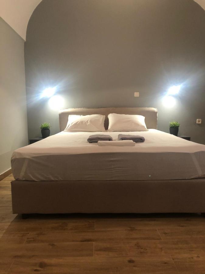 Amaryllis Suites Santorini Тира Экстерьер фото