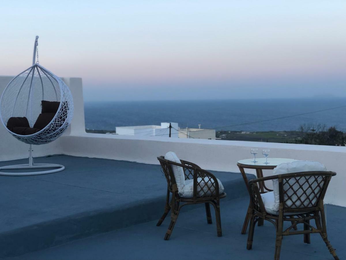 Amaryllis Suites Santorini Тира Экстерьер фото